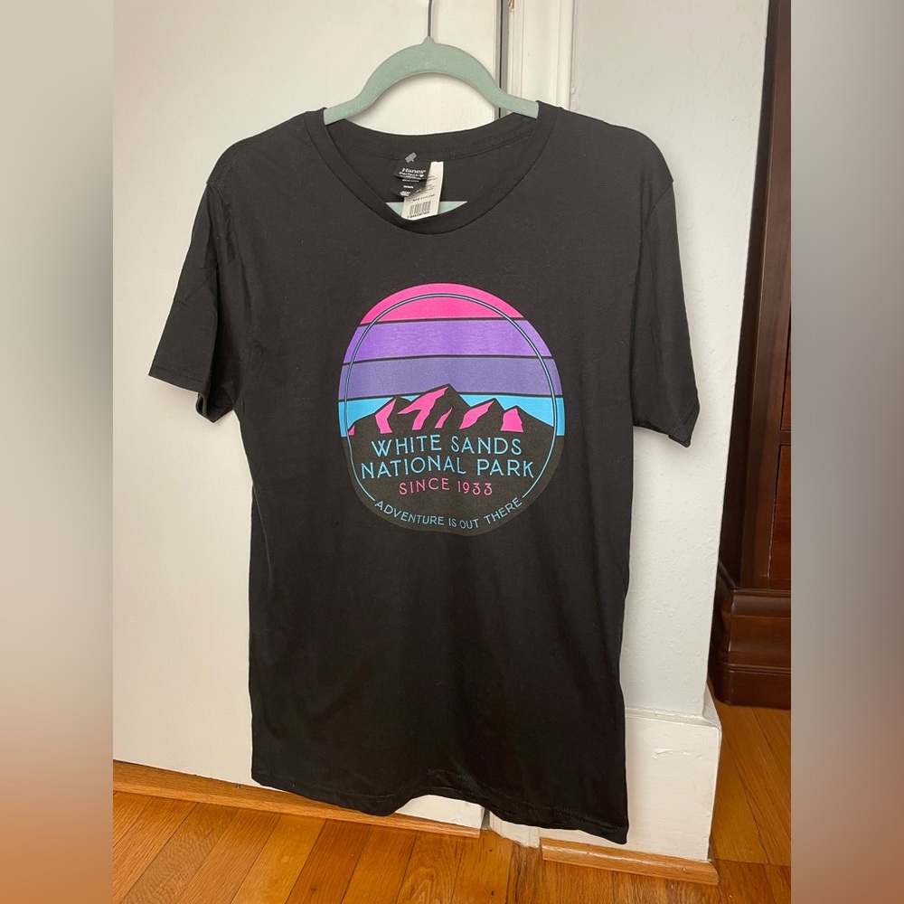 White Sands National Park T-Shirt, Medium NWT